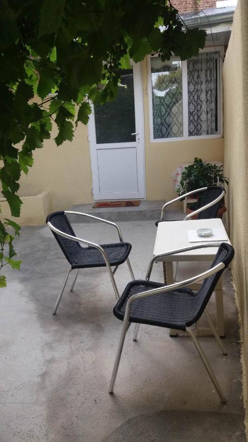 Larisa Apartment Tiflis Exterior foto